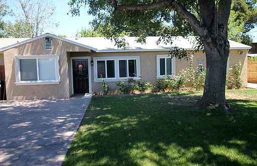1st image of 9040 Aqueduct Ave