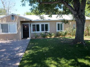 9040 Aqueduct Ave, North Hills, CA 91343