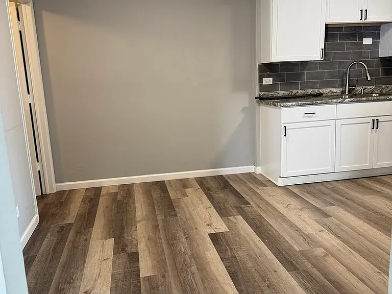 1742 Amherst Cir #1742 — Photo 2
