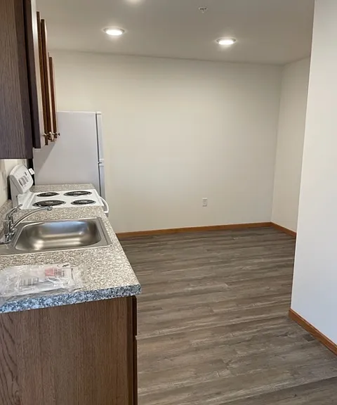 1445 Peterson Dr #204 — Photo 3