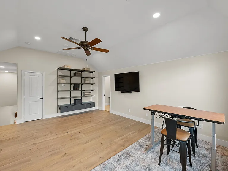 4518A Diamante Dr #A — Photo 3