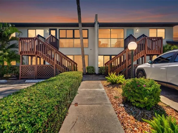 2721 72ND STREET COURT W #2721, BRADENTON, FL 34209