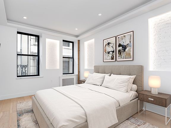 5th image of 113 Elizabeth St APT 1