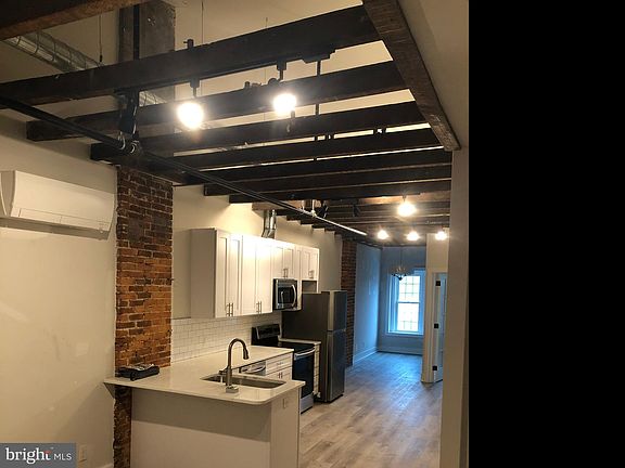 3rd image of 256 Bridge St #102