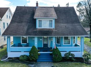 22 Cambridge St, Manchester, CT 06042