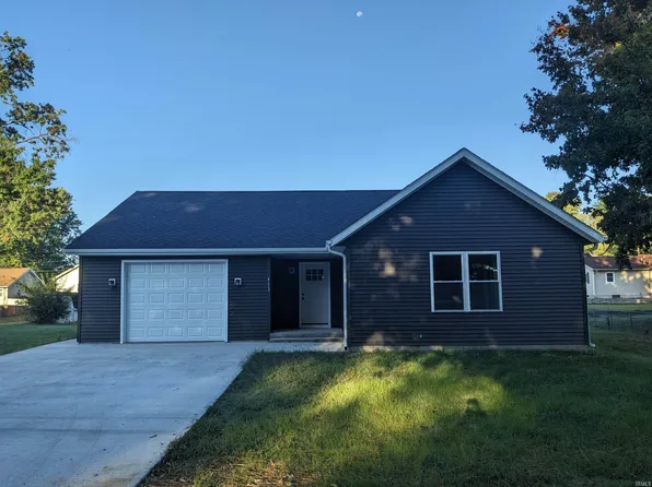 413 NW 3rd St, Washington, IN 47501