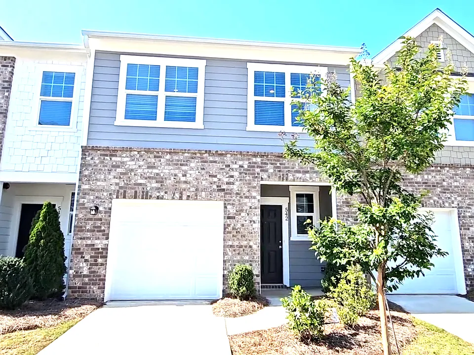 542 Magnolia Cir