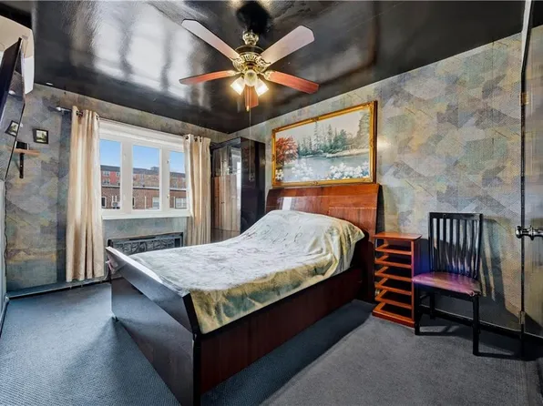 2666 Brown Street image 20 of 37