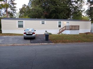 29 E Meadow Ln SW, Conyers, GA