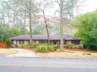 1921 Canyon Rd, Vestavia Hills, AL 35216