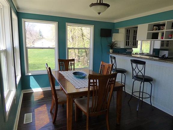 4th image of 7531 County Road 15 W