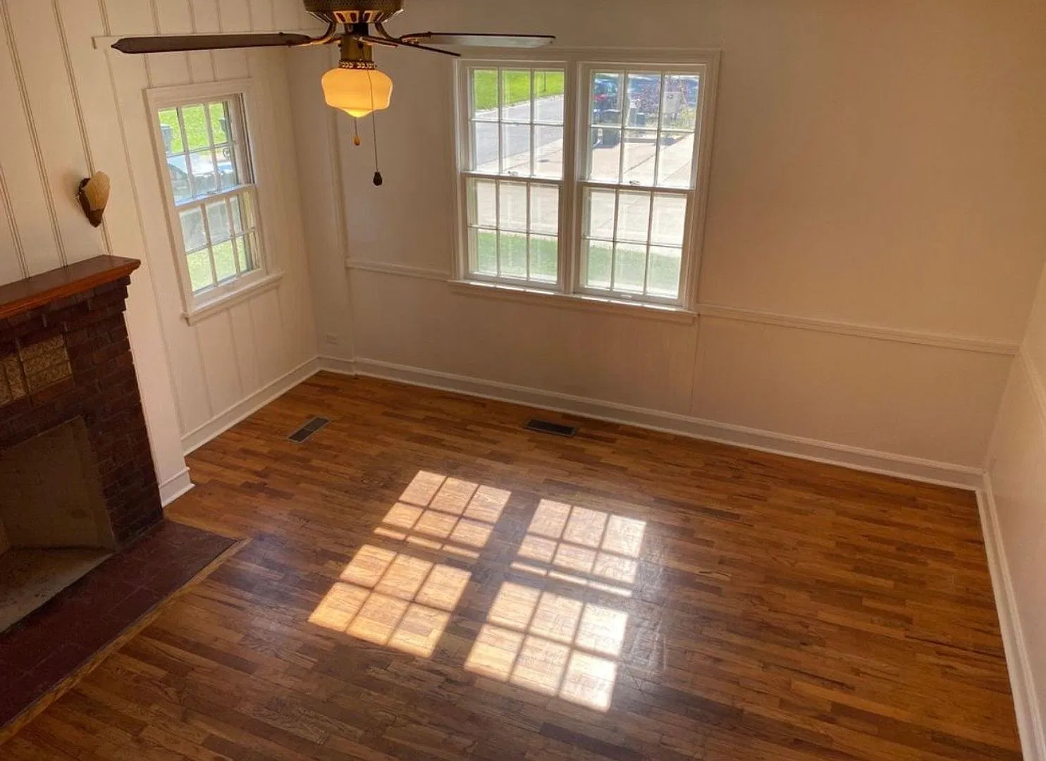 4 bed, 2.0 bath, 1500 sqft, $1,260 — Photo 1