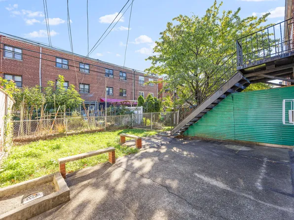 24-27 78th Street image 5 of 22