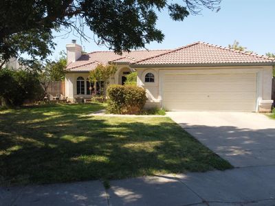 2210 Santos St, Dos Palos, CA, 93620