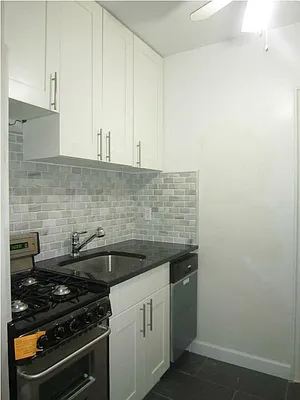 Rented by Immac Realty | media 19