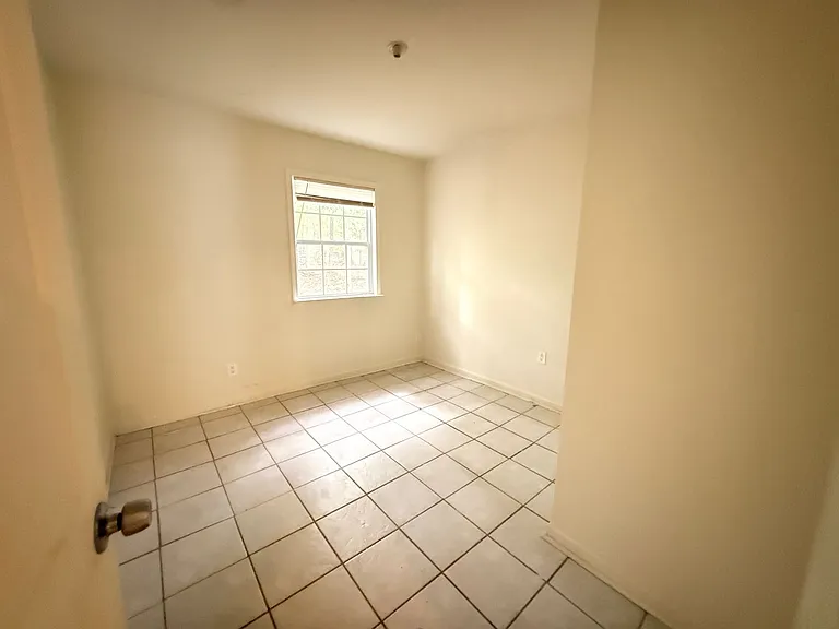 8720 Mornington Dr — Photo 7