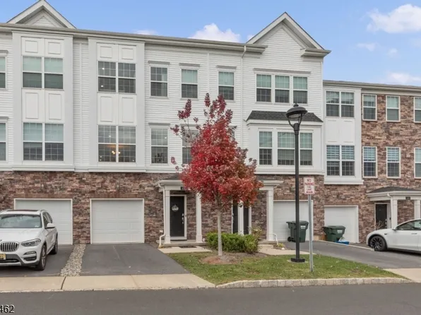 508 Keenland Ct, Branchburg Twp., NJ 08876