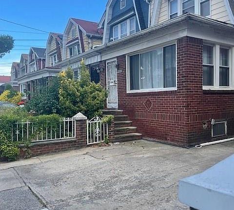 2nd image of 4510 Clarendon Rd