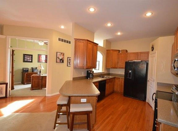 2nd image of 4384 English Oak Ct