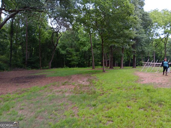 5th image of 1109 Dixon Bridge Rd