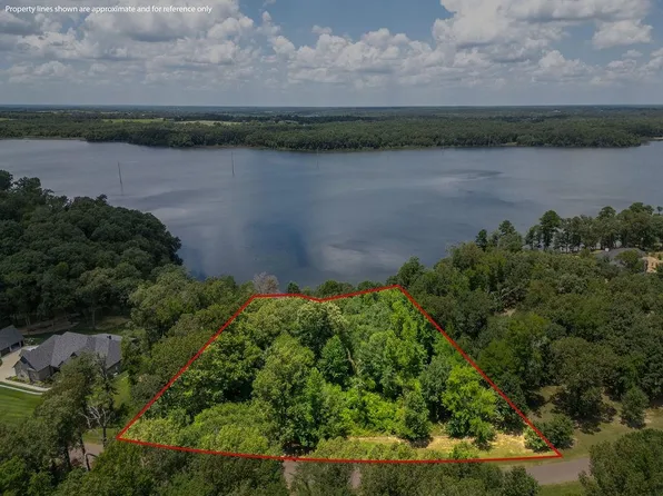 Katie Ln, Gilmer, TX 75644