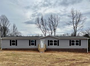 110 Vinson Rd, Statesville, NC 28677