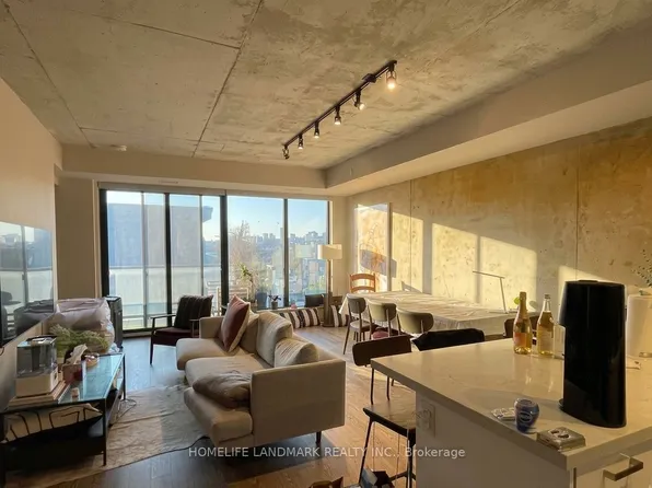608 Richmond St W, Toronto, ON