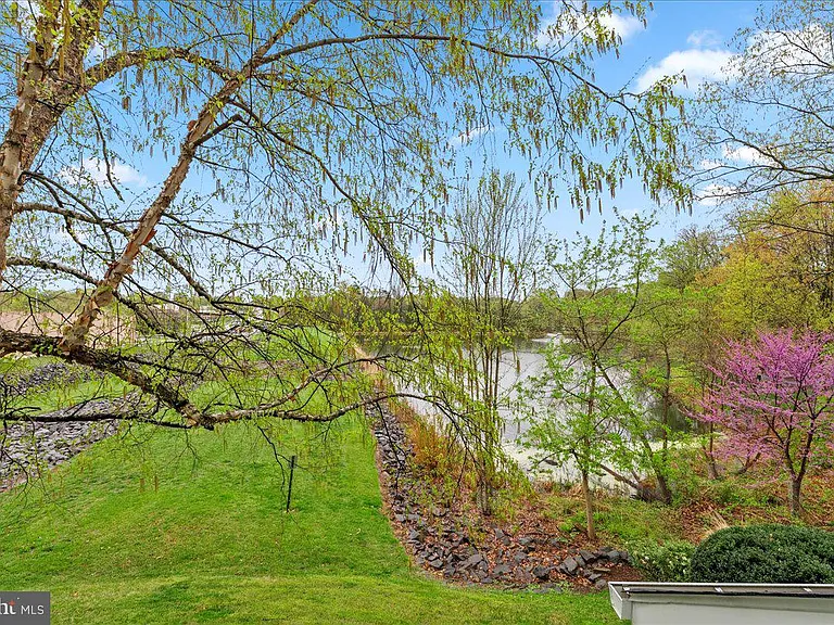 1708 Lake Shore Crest Dr #24 — Photo 23