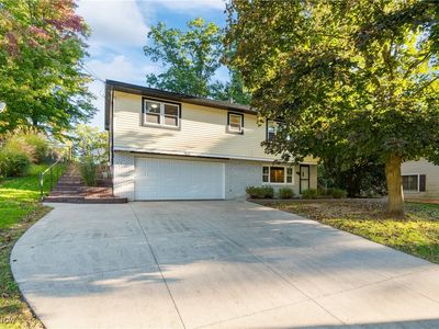 213 W Glenridge Rd, Akron, OH, 44319