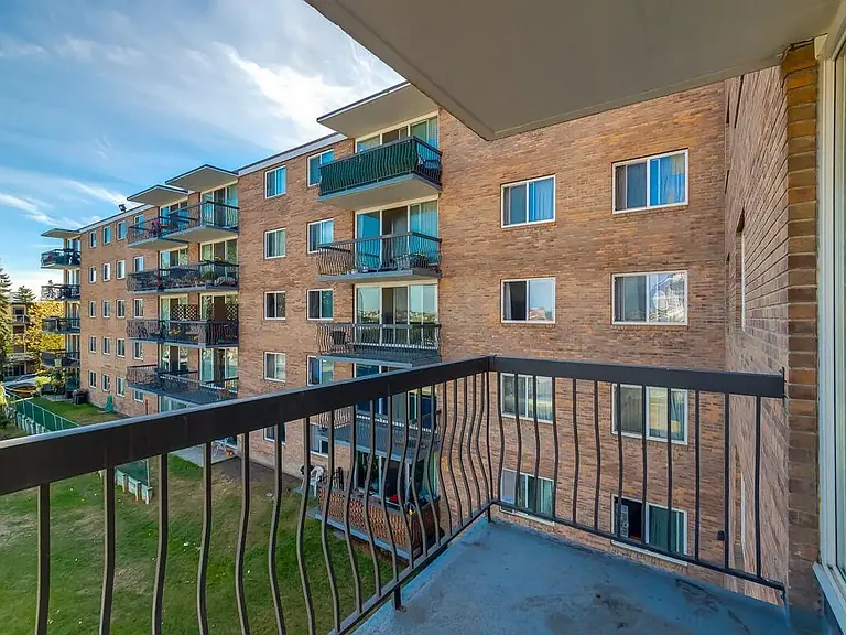 505 56th Ave SW #215 — Photo 34