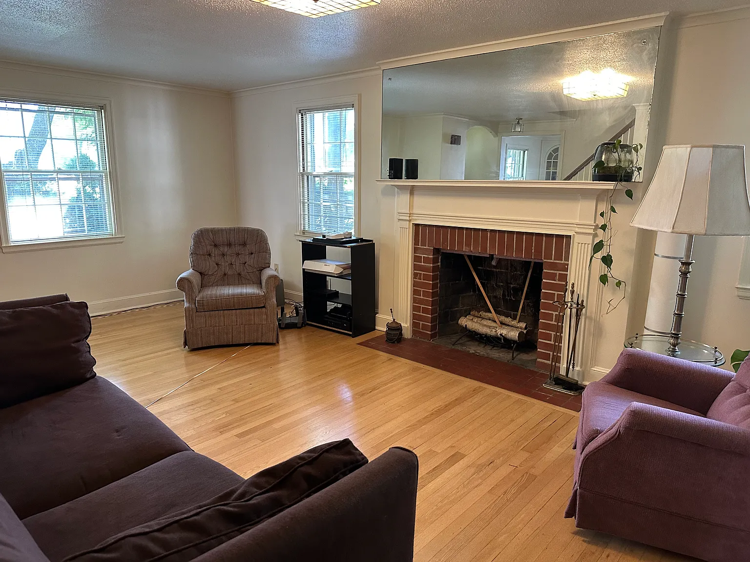 16 Thomson Rd — Photo 3