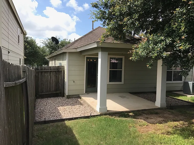 3603 Garrison Run Dr — Photo 9