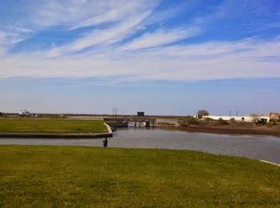 2125 Laguna Harbor Cove Blvd, Pt Bolivar, TX 77650