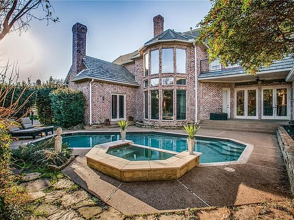 2nd image of 4 Spyglass Ct
