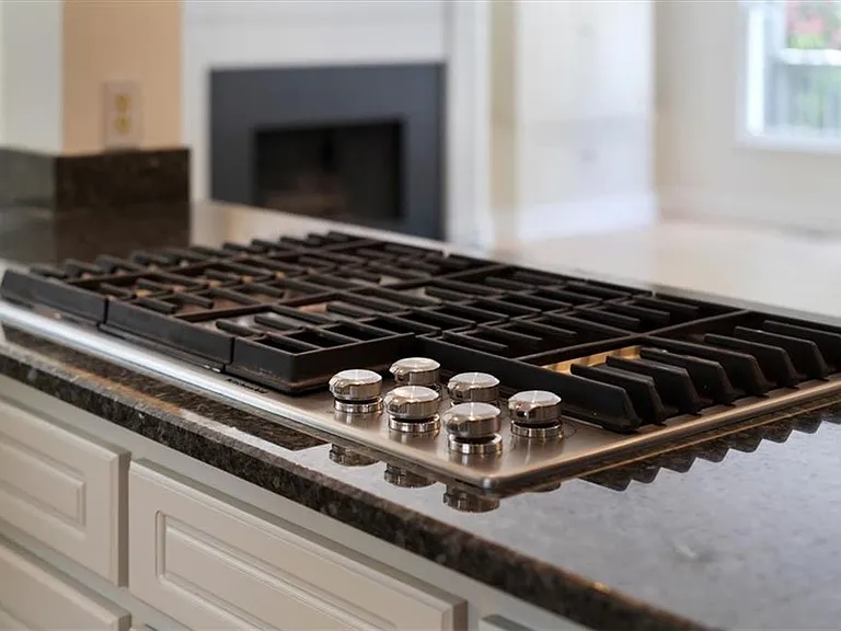 2190 Stephen Long Dr NE — Photo 16