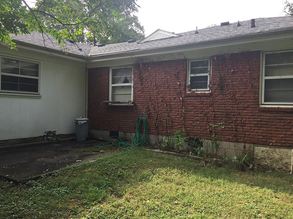 2nd image of 3962 Keeley Dr
