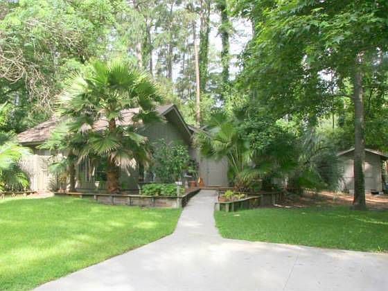 1st image of 13 Bobwhite Ln