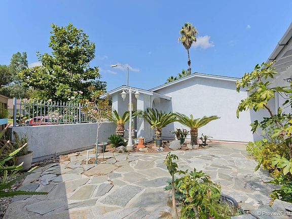 Fully Fenced