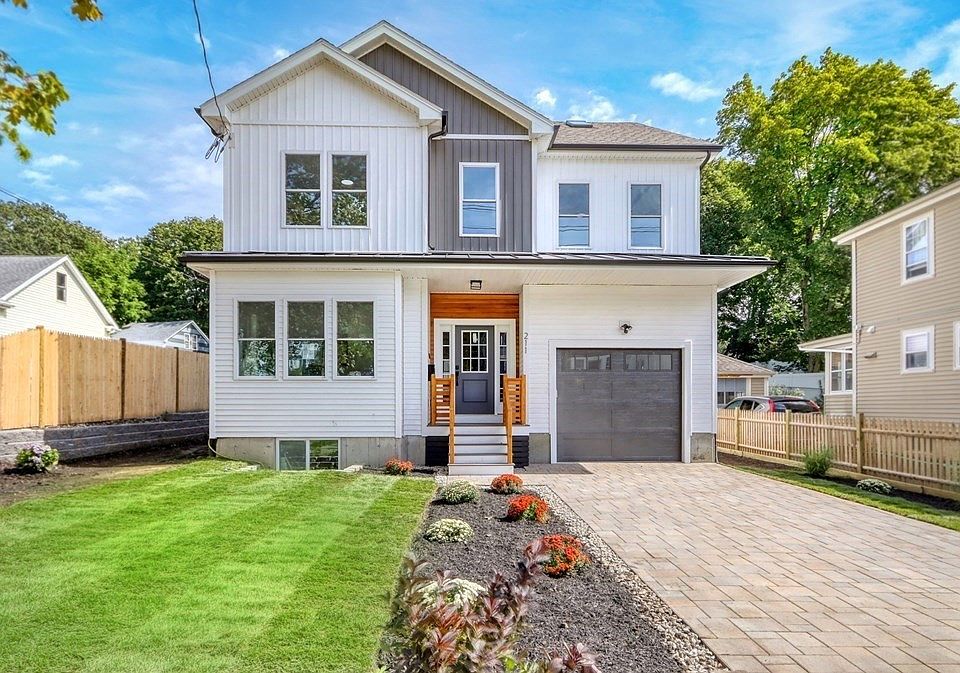211 Fulton St, Medford, MA 02155 Zillow