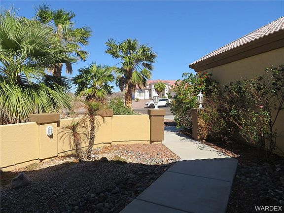 3rd image of 3340 McCormick Blvd