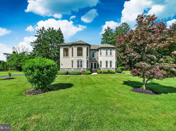 261 Pheasant Dr, Huntingdon Valley, PA 19006