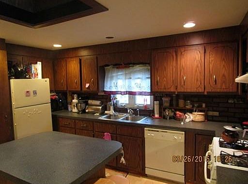 4th image of 251 Bradstreet Ave