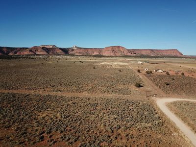 8 Mile Gap Rd, Kanab, UT, 84741