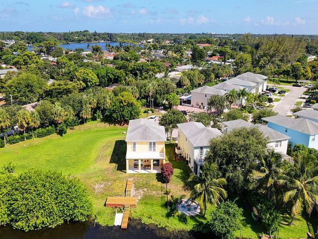 6173 Lottie Ln, Lake Worth, FL 33462 | Zillow