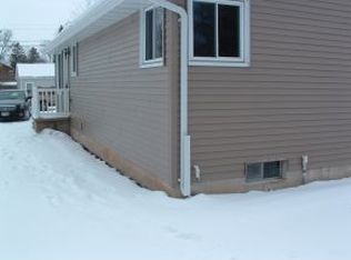 1246 Conrad St, Oshkosh, WI 54904