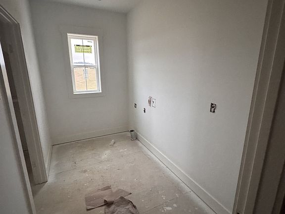 5th image of 143 John Brinkley Rd