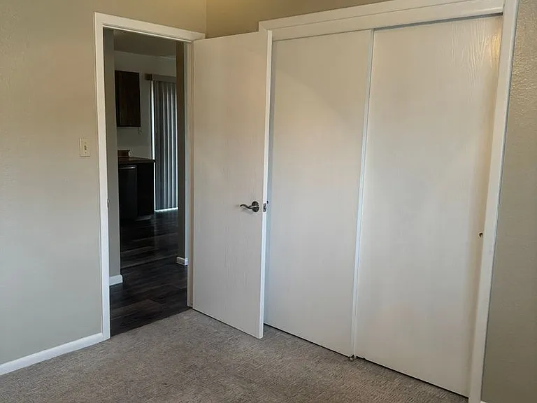 4103 Everton Dr — Photo 8