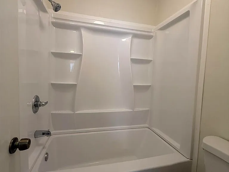 3004 Cedarwood Village Ln — Photo 14