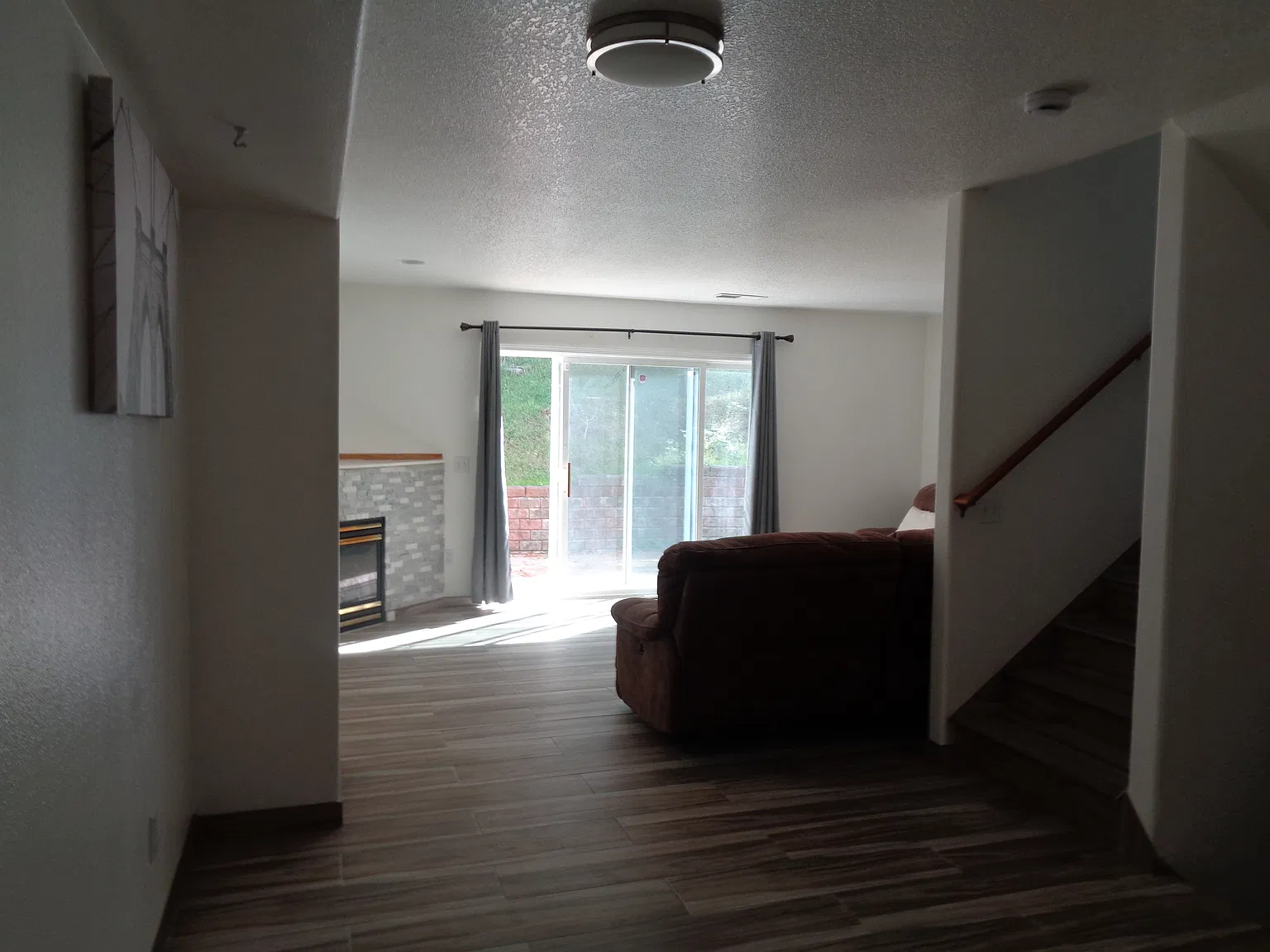 3 bed, 2.5 bath, 1770 sqft, $2,295 — Photo 4