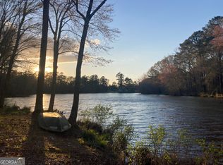 196 Spring Lake Rd, Gray, GA 31032